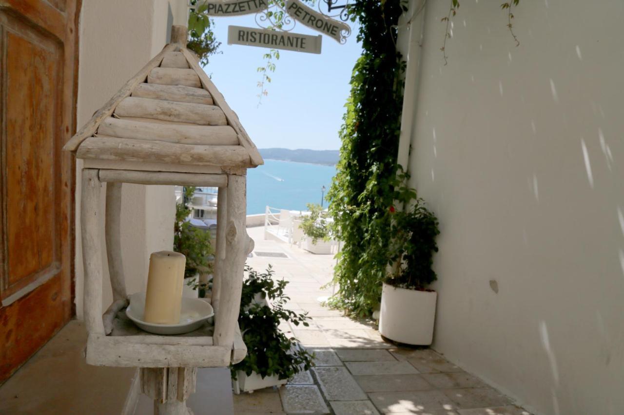 Piazzetta Petrone Apartments + Parking Вьесте Экстерьер фото