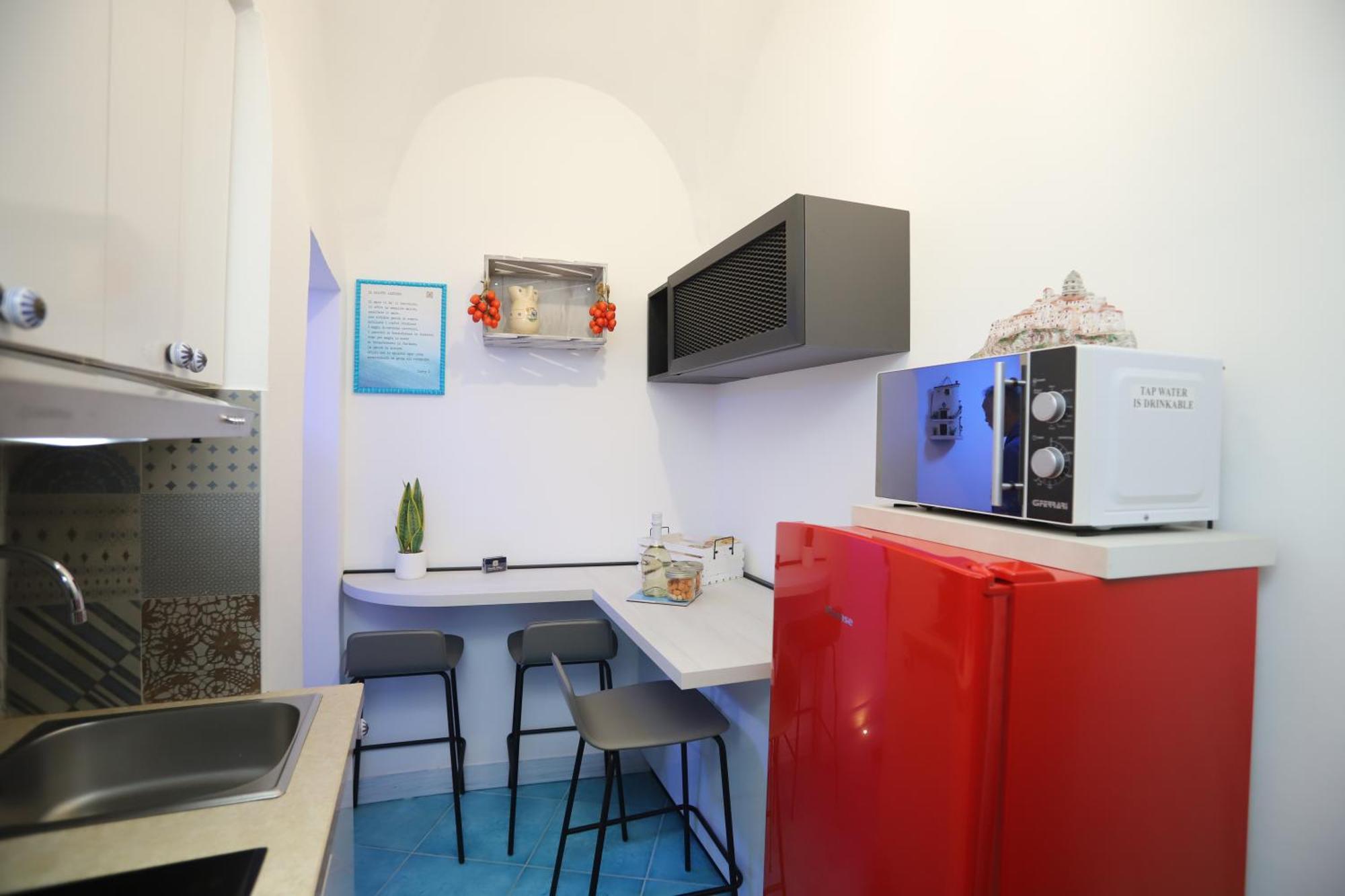 Piazzetta Petrone Apartments + Parking Вьесте Экстерьер фото